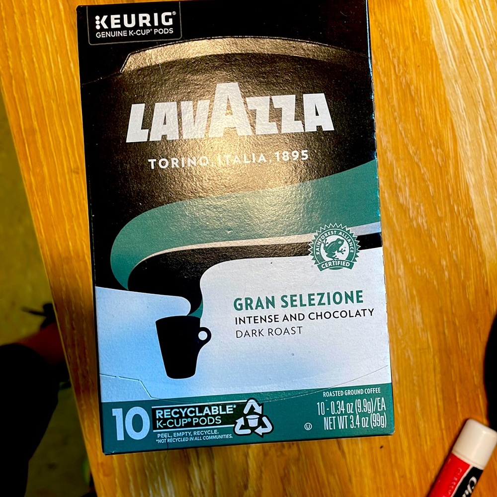 Selling 10 off these lavazzas for super cheap best cofffee made in Italy !